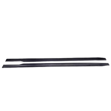  G87 M2 MHC Style Carbon Fiber Side Skirts